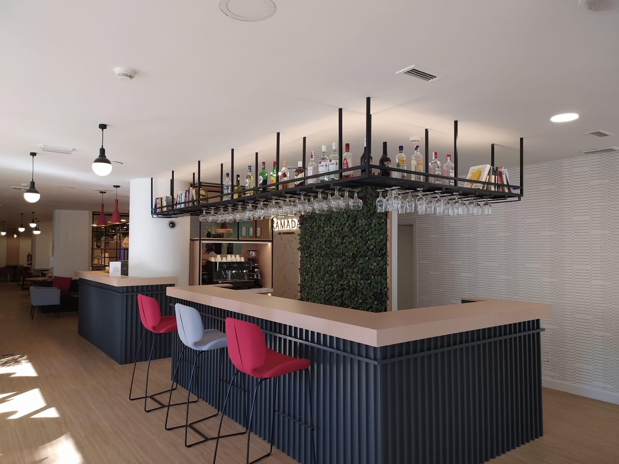 Ramada By Wyndham Madrid Tres Cantos Exterior photo